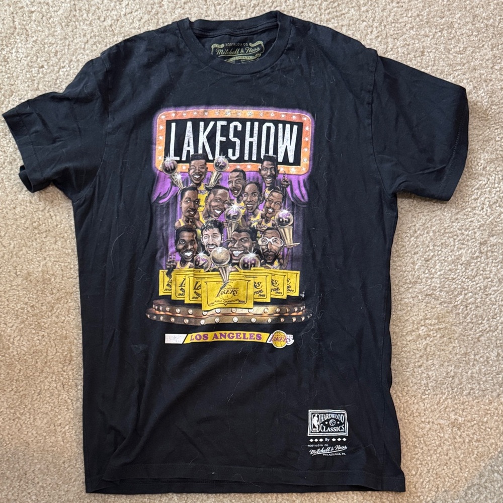 Mitchell & Ness Black Lakeshow Tee